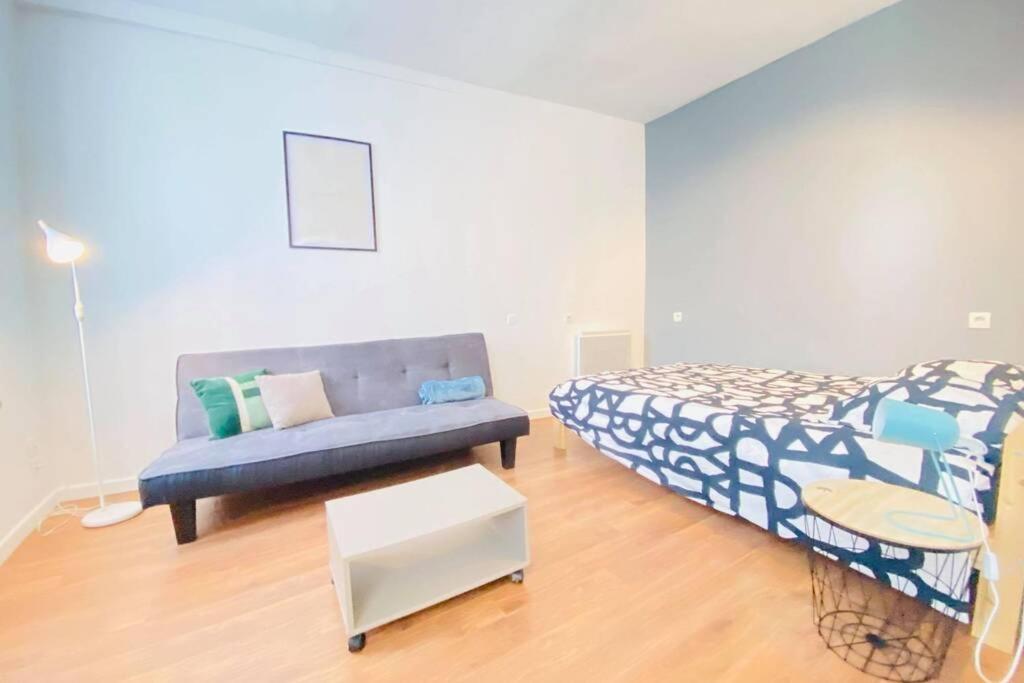 Studio De Charme Apartment Лаон Екстериор снимка