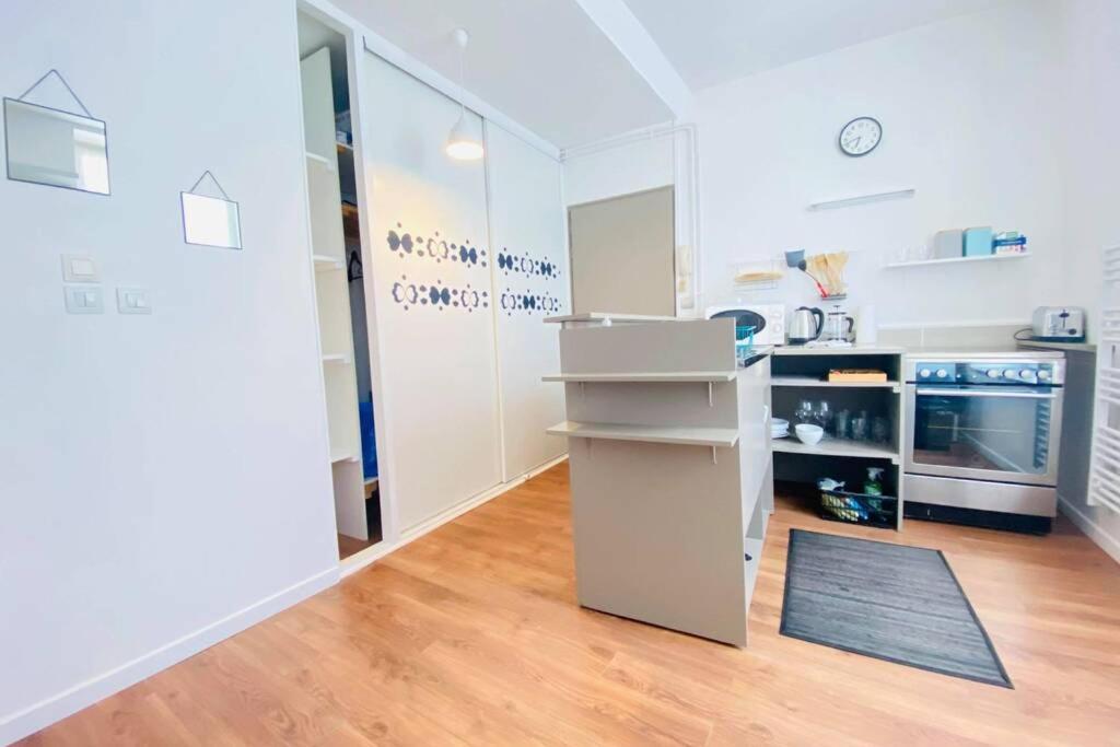 Studio De Charme Apartment Лаон Екстериор снимка