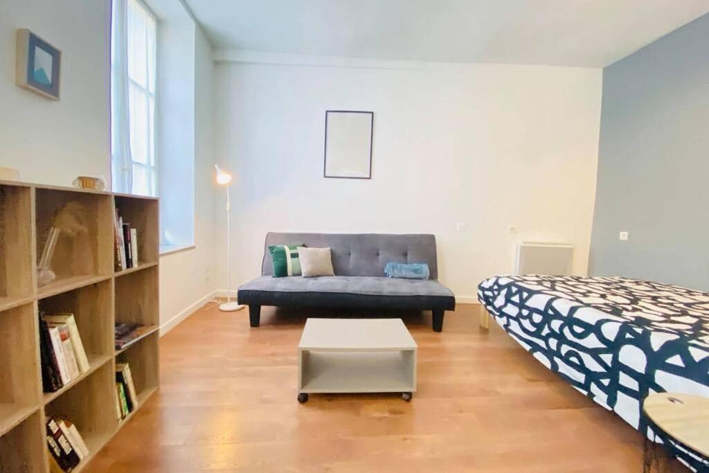 Studio De Charme Apartment Лаон Екстериор снимка